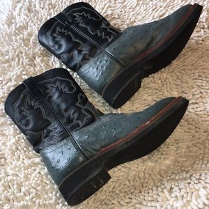 Western boots size 8.5